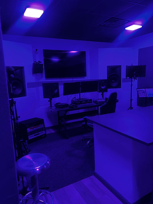 Island Studios “A Room”
